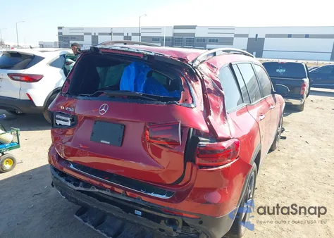 2025 Mercedes-Benz Glb 250 z USA, uszkodzony, nr VIN W1N4M4GB9SW402127